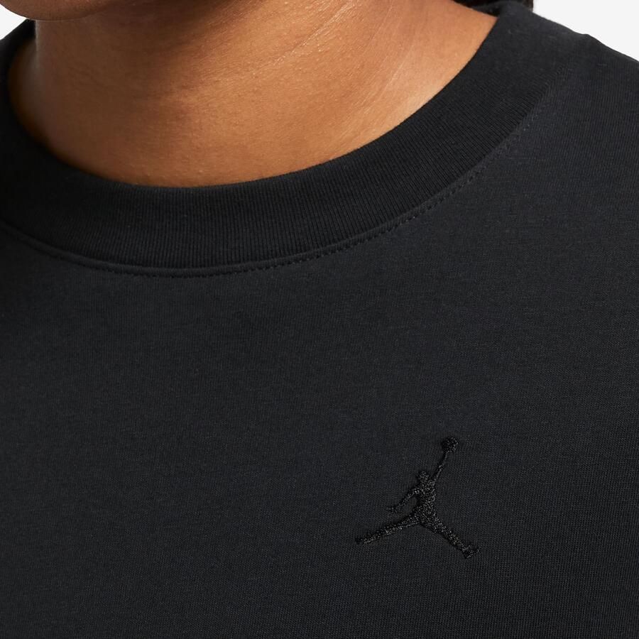 Jordan Wmns Essen Tee Core 23 T-shirts Kleding black maat: XS beschikbare maaten:XS S M L XL