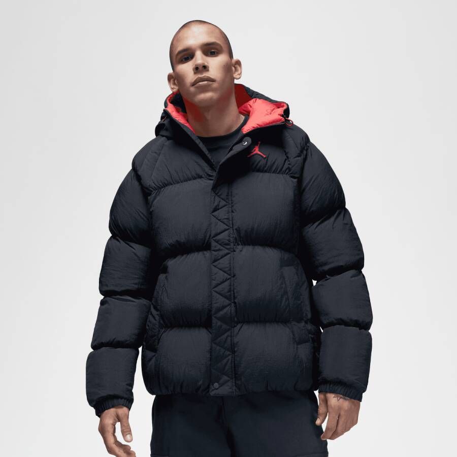 Jordan Essential Puffer Jacket Pufferjassen Kleding black fire red fire red maat: XL beschikbare maaten:L XL