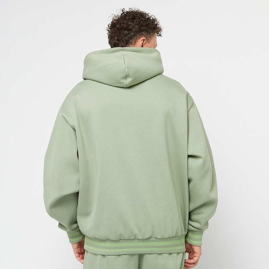 Karl Kani Ellipse Hoodie Men Hoodies & Sweaters groen Maat XL Kleding