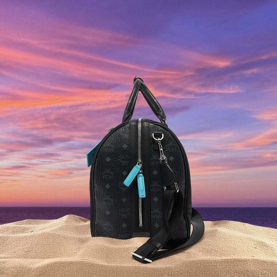 MCM x SNIPES Ottomar Weekender Large Unisex Sporttassen & Gymbags zwart Maat ONE SIZE Accessoires