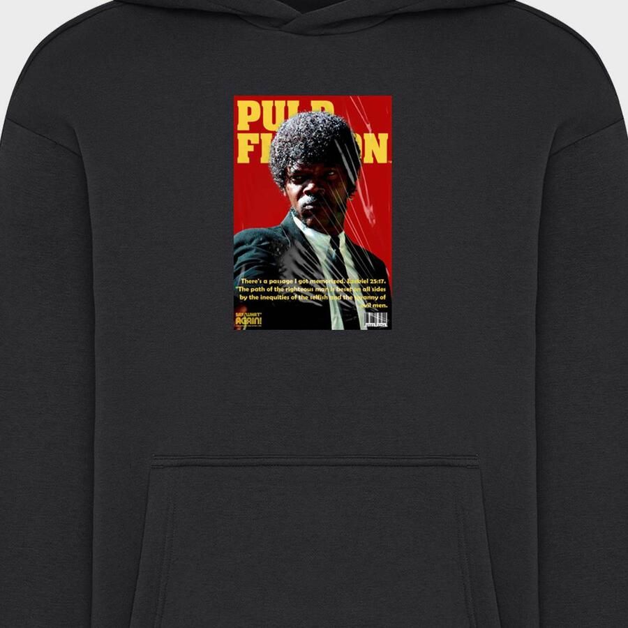 Mister tee Pulp Fiction Jules Magazine Cover Fluffy Hoody Men Hoodies & Sweaters zwart Maat XXL Kleding