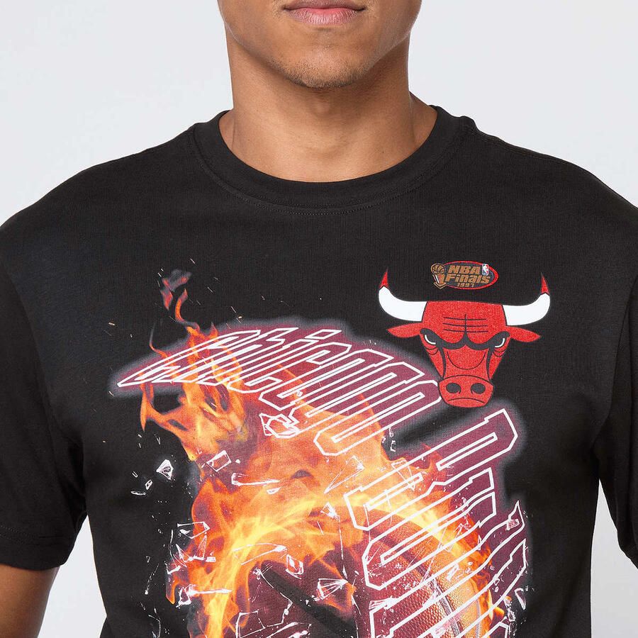 Mitchell & Ness NBA Chicago Bulls HWC Blaze Graphic Tee Men T-Shirts Polo's zwart Maat XL Kleding - Foto 2