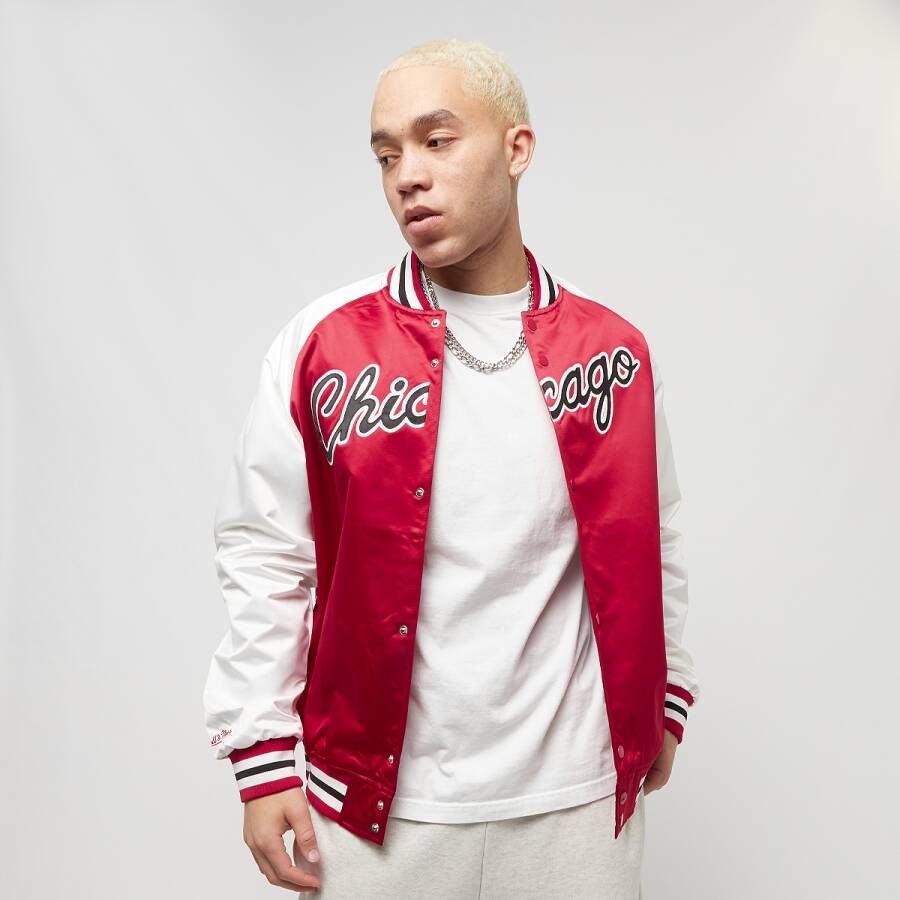 Mitchell & Ness NBA Chicago Bulls Primetime Light Weight Satin