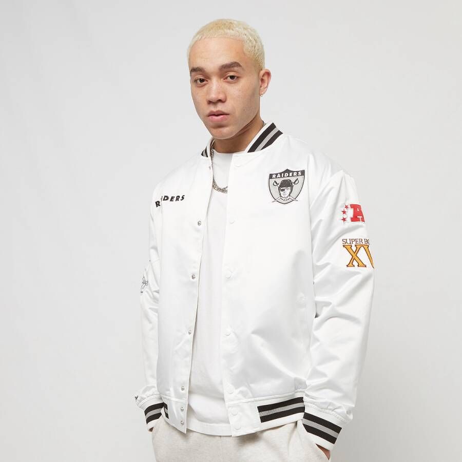 Mitchell & Ness NFL Oakland Raiders Hometown Light Weight Satin
