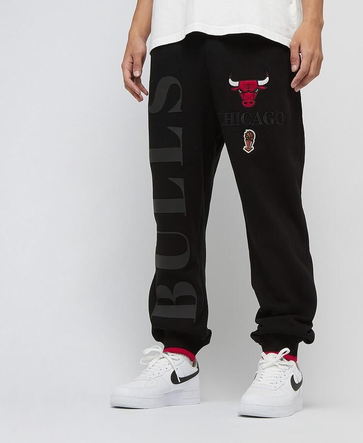 Mitchell & Ness Team OG 3.0 Fleece Jogger Chicago Bulls Men Trainingsbroeken zwart Maat S Kleding - Foto 3