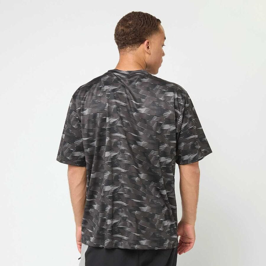 New Balance All-Over-Print Polytee Men T-Shirts & Polo's zwart Maat XL Kleding