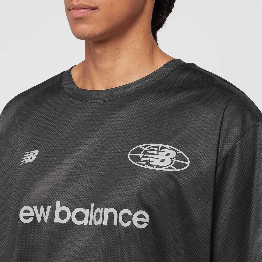 New Balance Geometric Poly Tee Men T-Shirts & Polo's zwart Maat XL Kleding - Foto 2