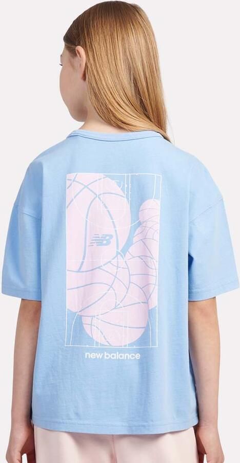 New Balance Hoops Court Graphic Tee Unisex T-Shirts blauw Kleding - Foto 3