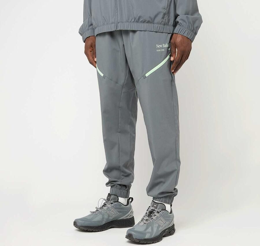 New Balance Reimagined Woven Jogger Men Trainingsbroeken grijs Maat XL Kleding - Foto 3