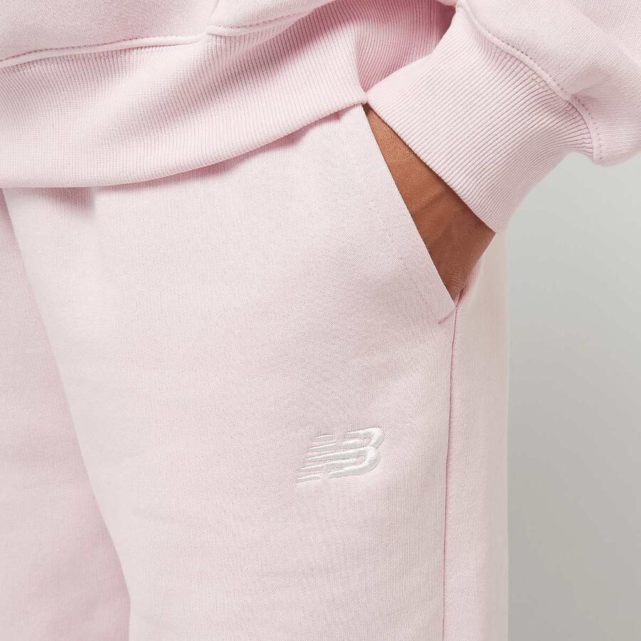 New Balance Sport Essential Fleece Jogger Wo Trainingsbroeken lichtroze Maat XS Kleding