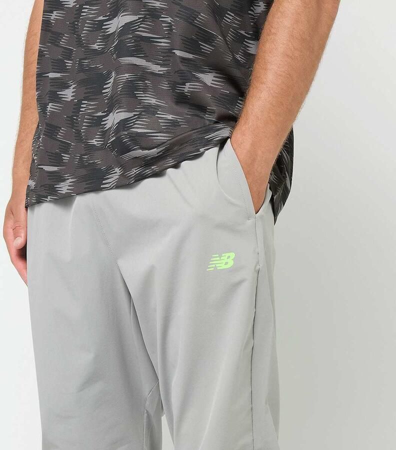 New Balance Tenacity Stretch Woven Pant Men Trainingsbroeken grijs Maat XL Kleding