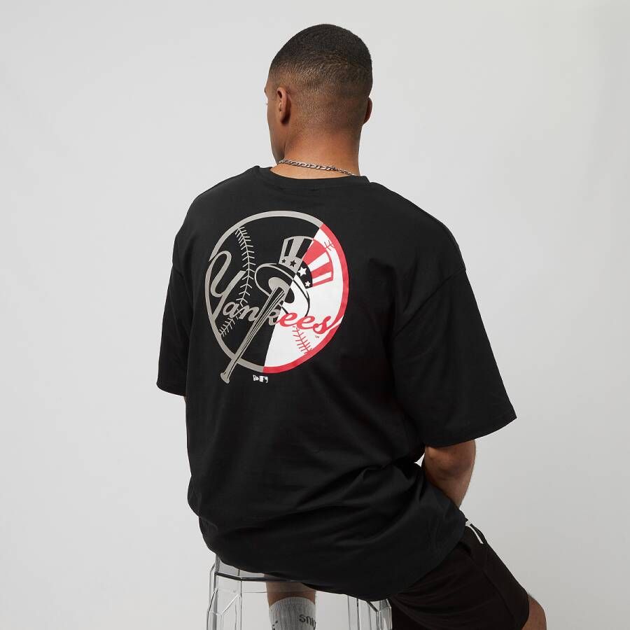 New era Mlb Team Graphic Backprint Oversize Tee York Yankees Nvywhi T-shirts Kleding Black maat: S beschikbare maaten:S