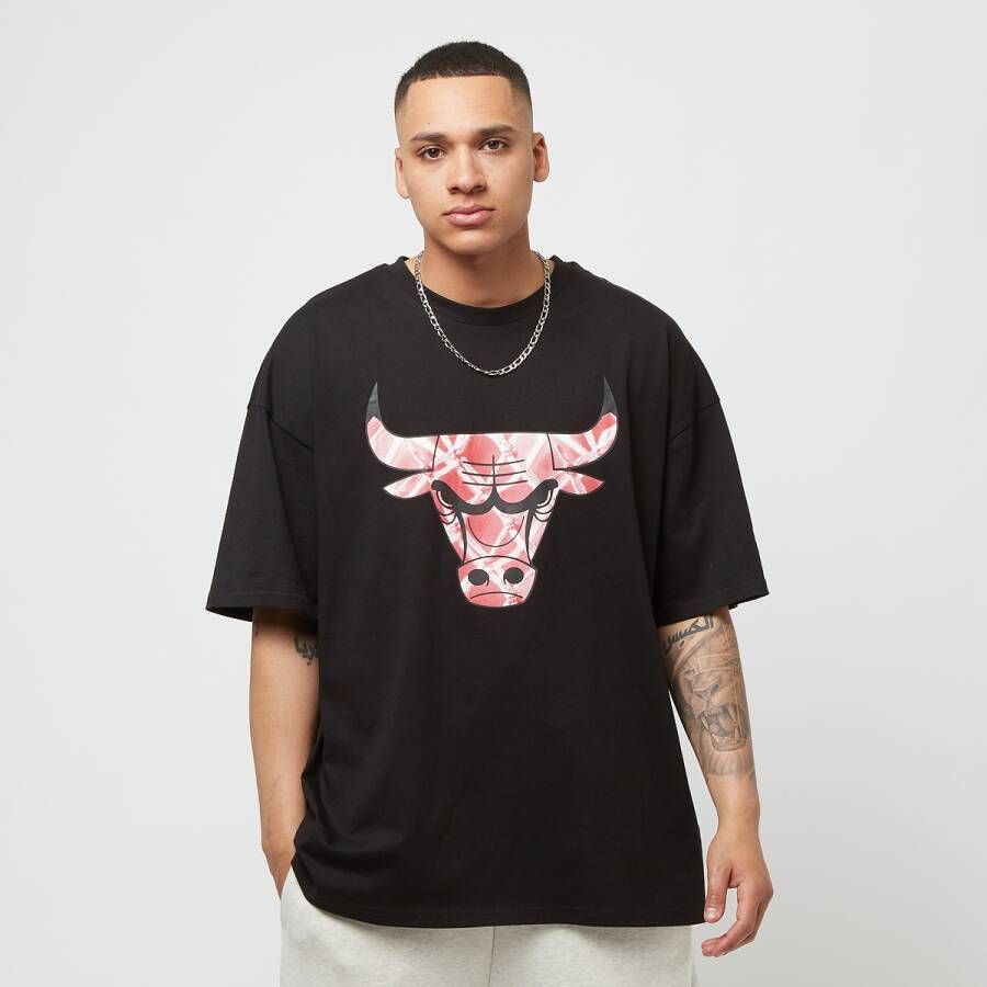 New era Nba Infill Logo Oversize Tee Chicago Bulls T-shirts Kleding BLKFDR black maat: M beschikbare maaten:S M