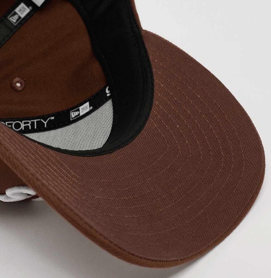 New era 9FORTY M-CROWN Oakland Athletics Unisex Caps bruin Maat ONE SIZE Accessoires