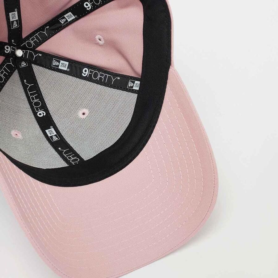 New era FEMALE 9FORTY League Essential York Yankees Unisex Caps lichtroze Maat ONE SIZE Accessoires