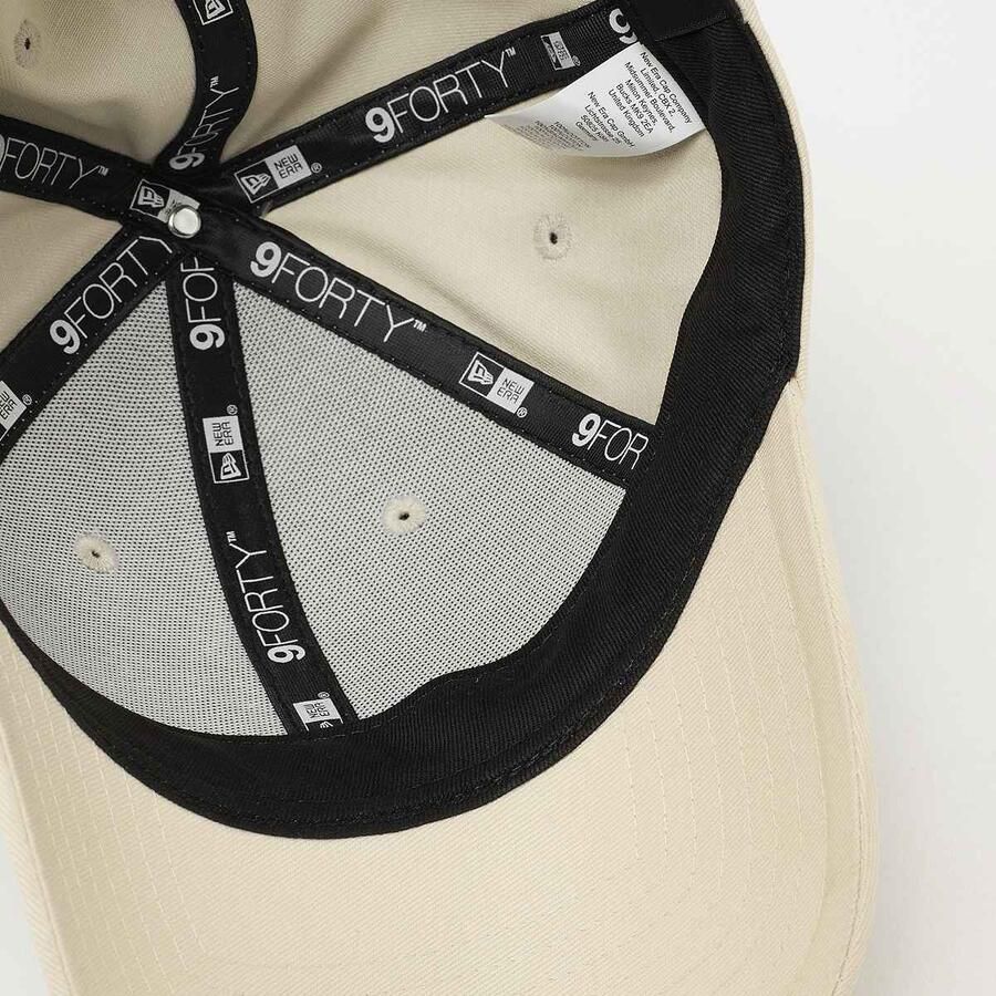 New era FEMALE 9FORTY Metallic Logo York Yankees Women Baseball caps beige Maat ONE SIZE Accessoires