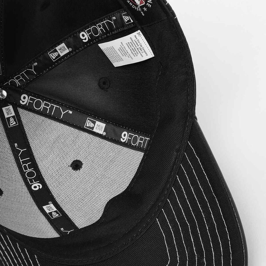 New era FEMALE 9FORTY Topstitch PU York Yankees Women Baseball caps zwart Maat ONE SIZE Accessoires