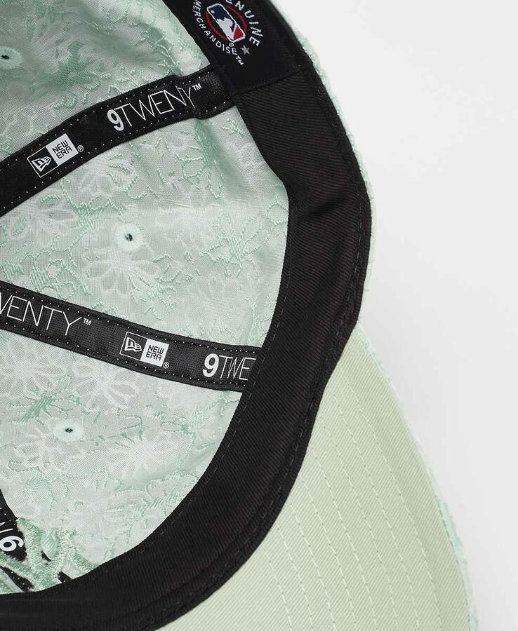 New era Female 9Twenty Floral York Yankees Unisex Caps groen Maat ONE SIZE Accessoires