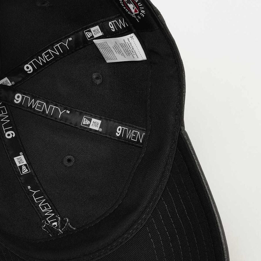 New era FEMALE 9TWENTY Tonal PU York Yankees Women Baseball caps zwart Maat ONE SIZE Accessoires