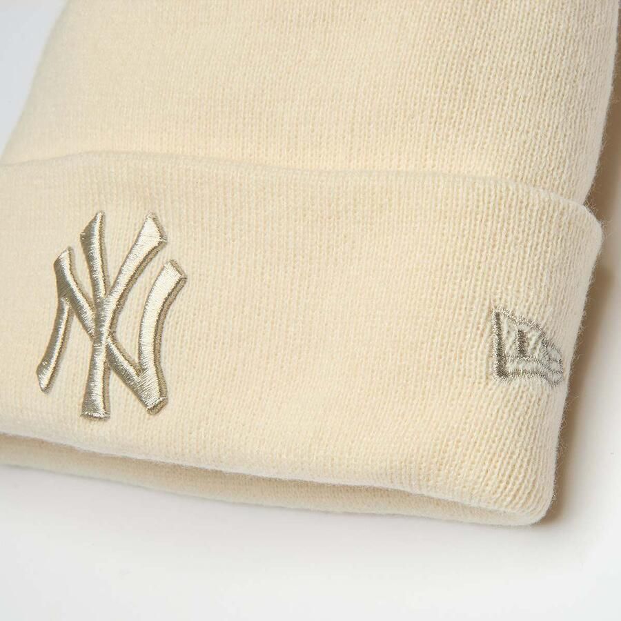 New era Female Metallic Bobble Beanie York Yankees Women Mutsen beige Maat ONE SIZE Accessoires
