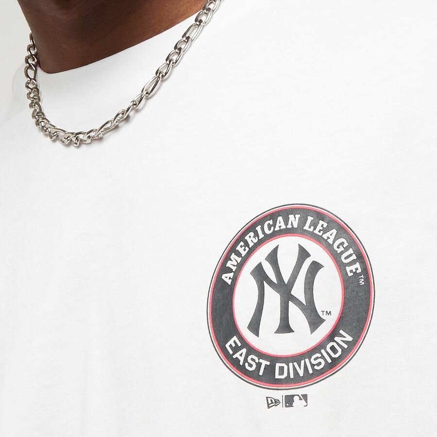 New era MLB Player Graphic Oversized Tee York Yankees Men T-Shirts & Polo's wit Maat S Kleding - Foto 2
