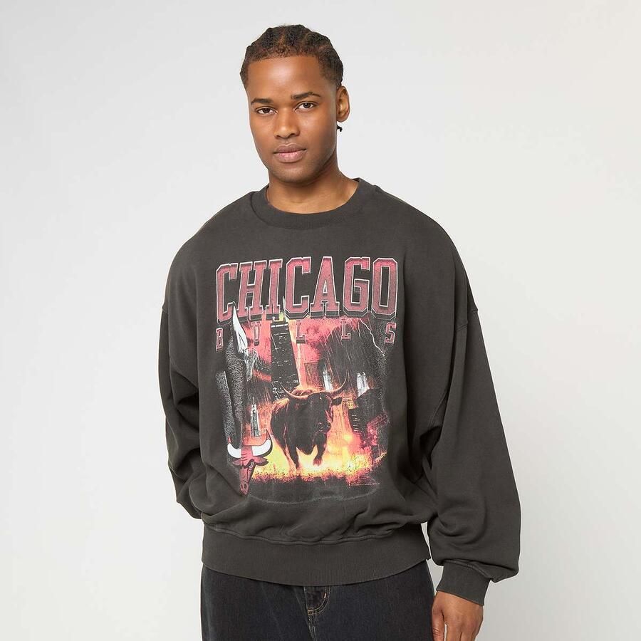 New era NBA Washed Graphic Oversized Crew Chicago Bulls Men Hoodies & Sweaters multicolor Maat XL Kleding - Foto 3