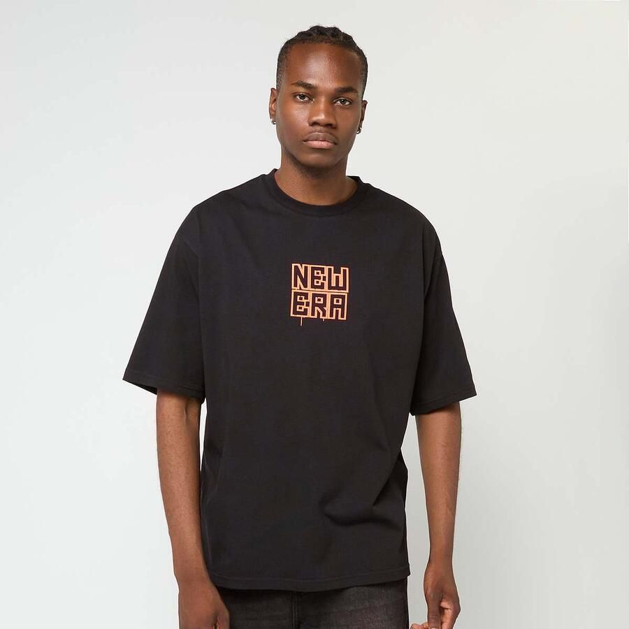 New era Oversized Graphic Tee 2 Men T-Shirts & Polo's zwart Maat XL Kleding