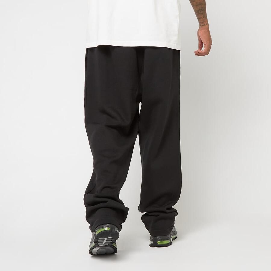 New era Straight Leg Jogger Men Trainingsbroeken zwart Maat XL Kleding