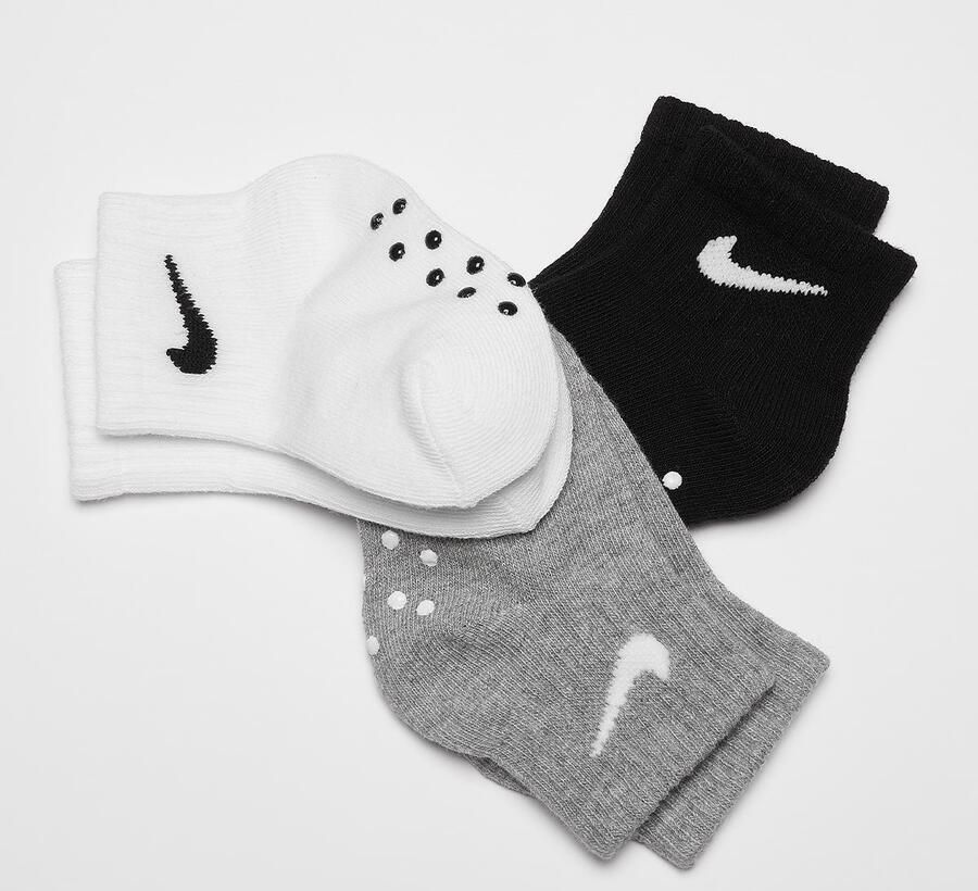 Nike 3 PACK Core Swoosh Gripper Unisex Sokken multicolor Maat 6M-12M Kleding