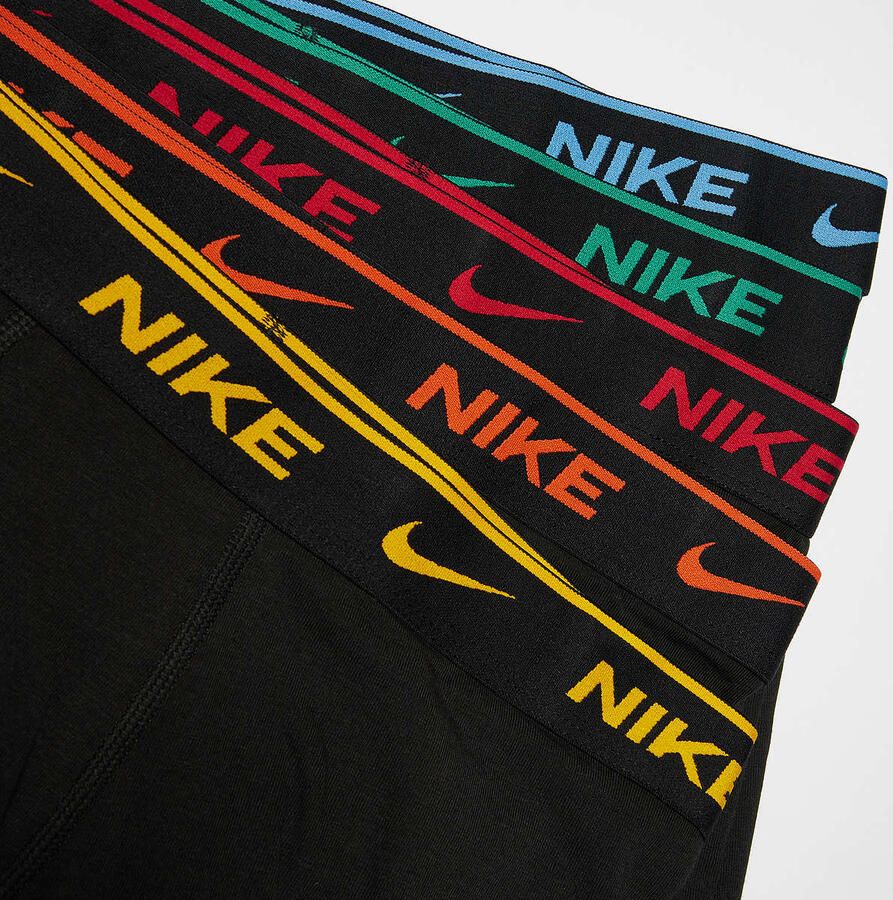Nike 5 PACK Color Pop Dri-FIT Everyday Cotton Youth Boxer Brief Men Onderbroeken zwart Maat 13Y-15Y Kleding