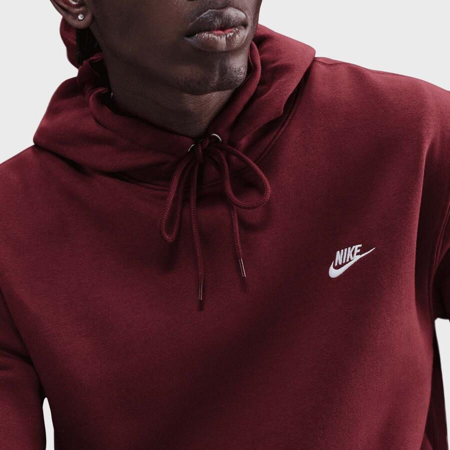 Nike Club Fleece Hoodie Men Hoodies & Sweaters rood Maat XL Kleding