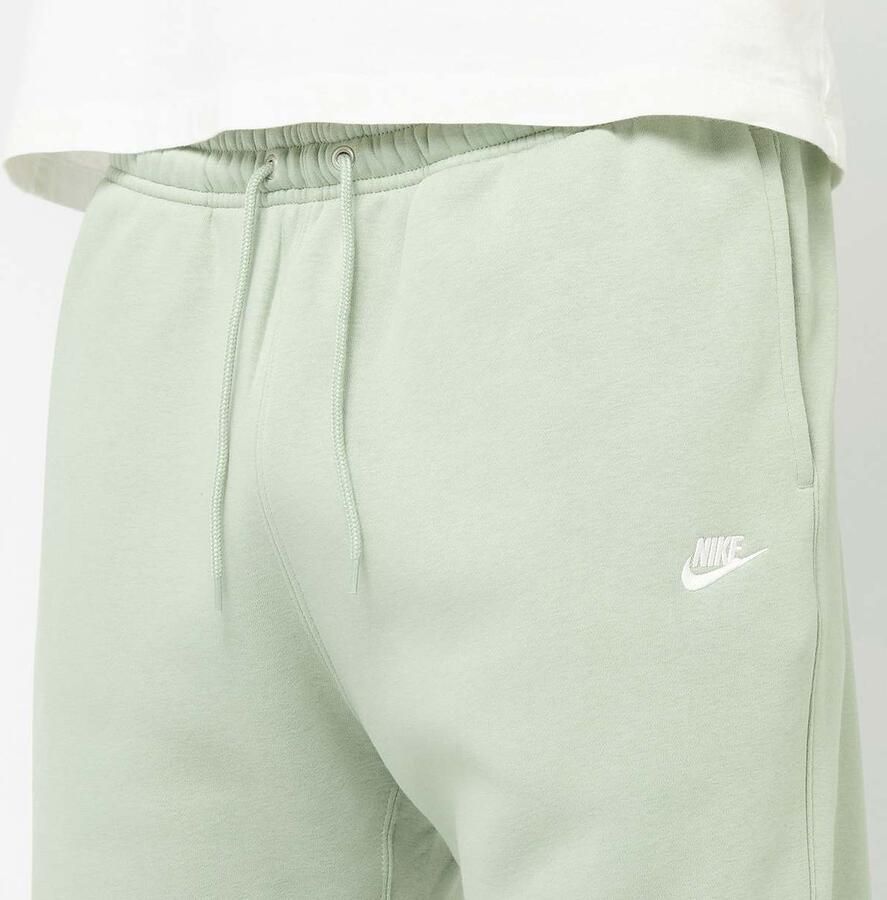 Nike Club Jogger Men Trainingsbroeken groen Maat XL Kleding
