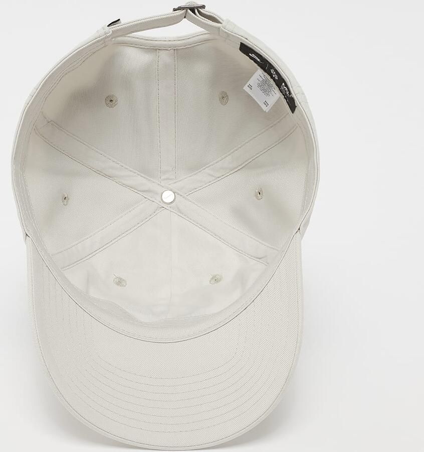 Nike Club Unstructured Swoosh Cap Unisex Caps beige Maat M L Accessoires