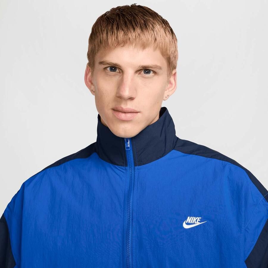 Nike Club Woven Oversized Track Jacket Men Trainingspakken blauw Maat XS Kleding
