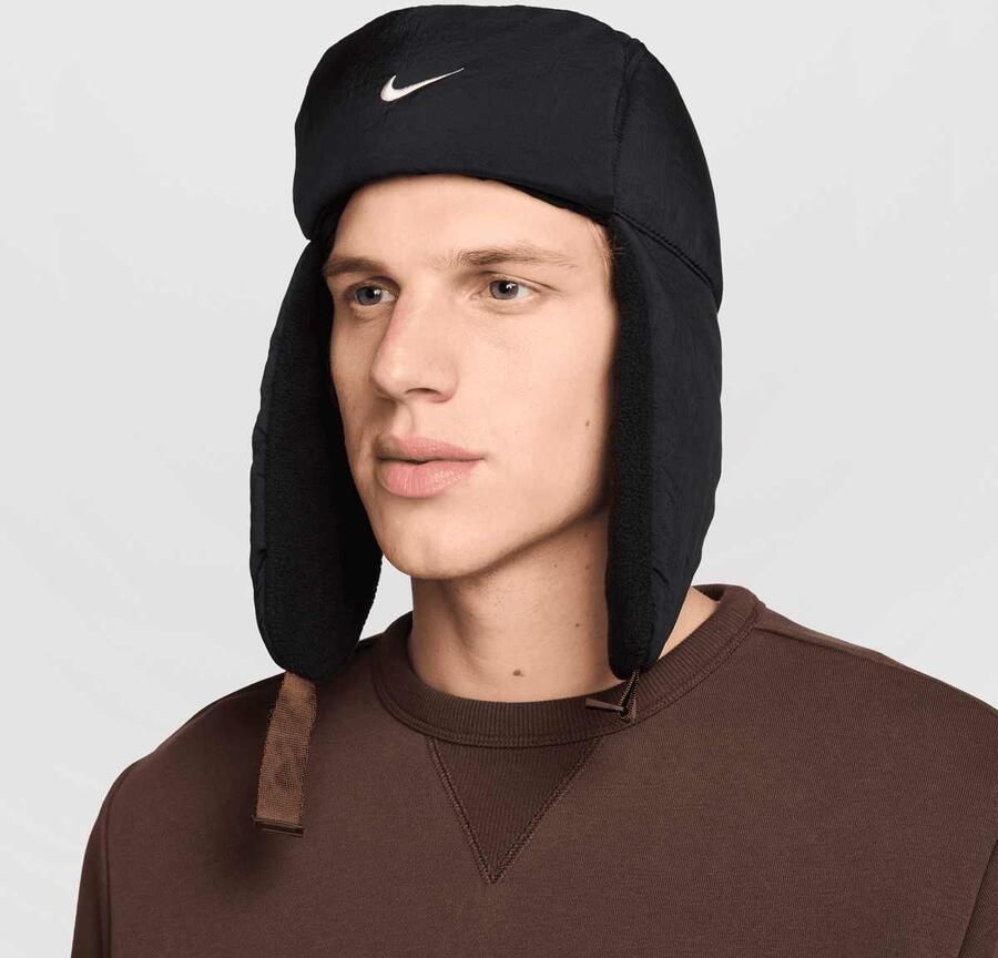 Nike Fly Unstructured Puffer Trapper Cap Unisex Caps & Mutsen zwart Maat M L Accessoires - Foto 3