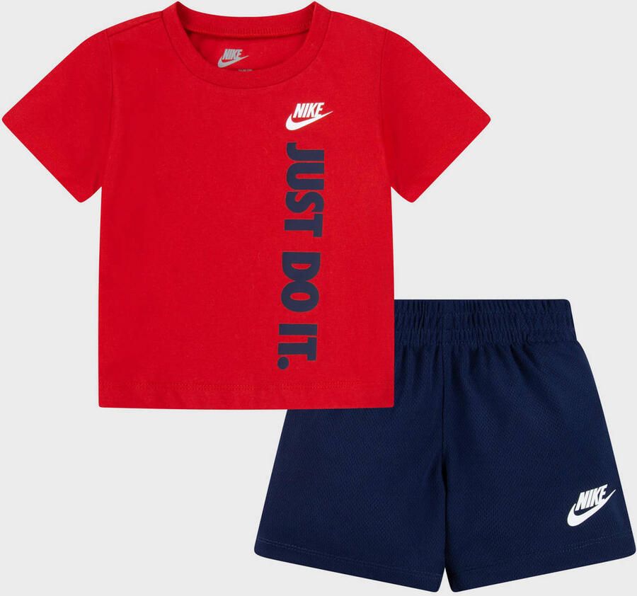 Nike Graphic Tee and Shorts Set Unisex Baby Rompers & Sets rood 110 Kleding - Foto 2