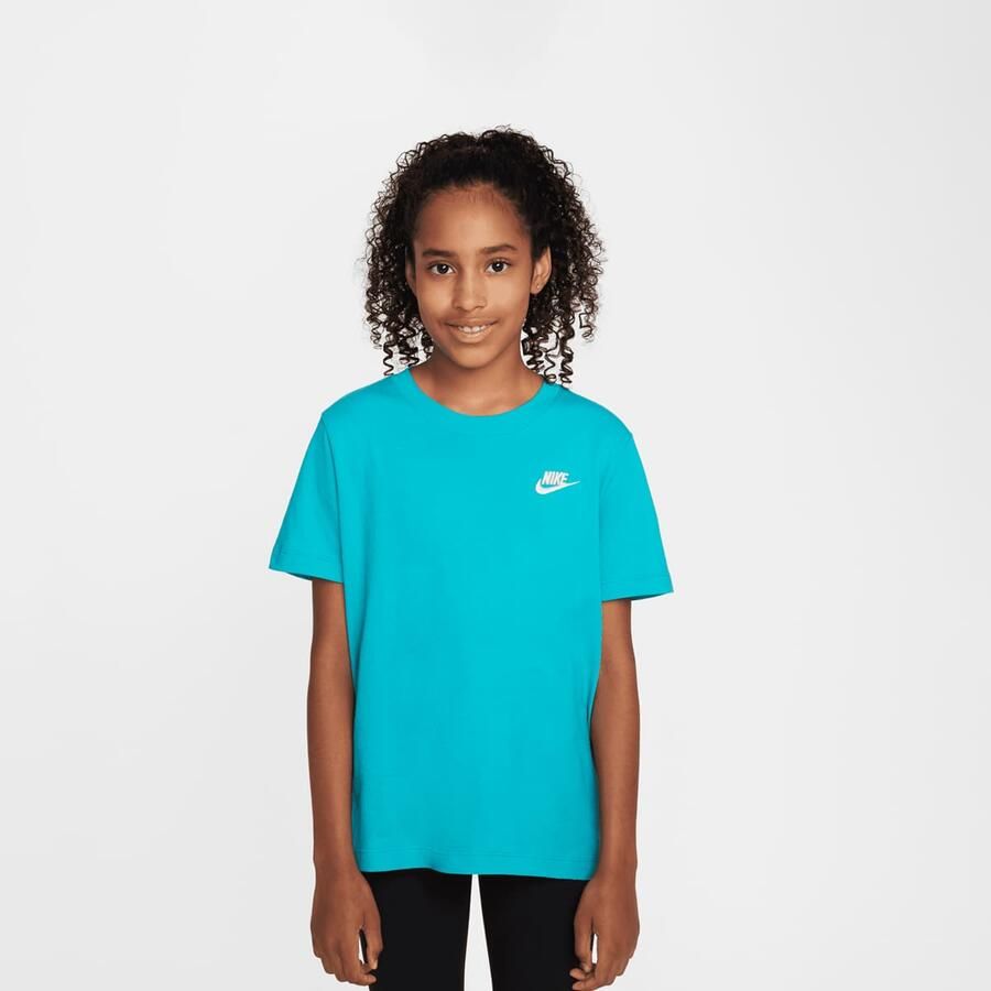 Nike Junior Sportswear Tee EMB Futura Low Brand Read Unisex T-Shirts blauw Kleding - Foto 3