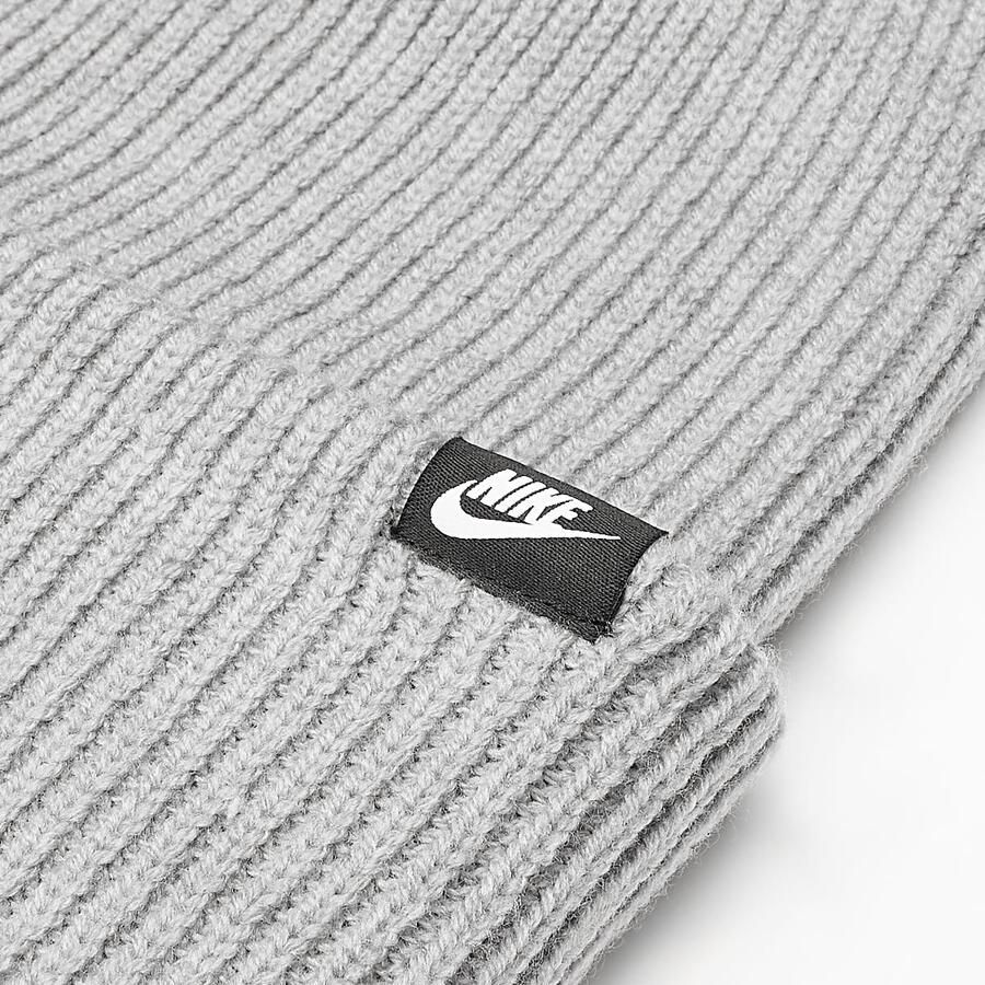 Nike Peak Futura Beanie Unisex Mutsen grijs Maat ONE SIZE Accessoires