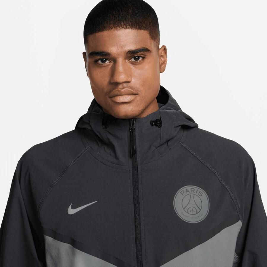 Nike PSG Tech Woven Windrunner Full Zip Jacket Men Trainingspakken grijs Maat XL Kleding