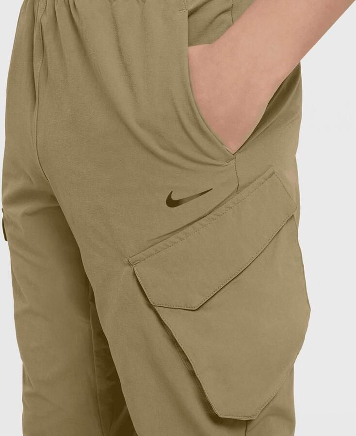 Nike Sportswear City Utility Cargo Pants Unisex Cargobroeken beige Kleding