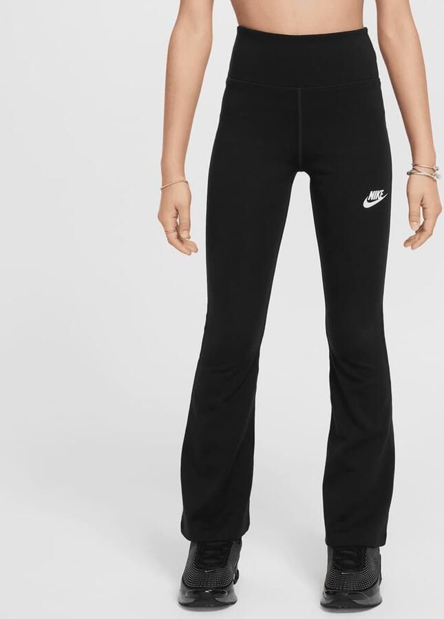 Nike Sportswear Classics High-Rise Flared Tight Sportshorts in zwart formaten: 170 - Foto 7