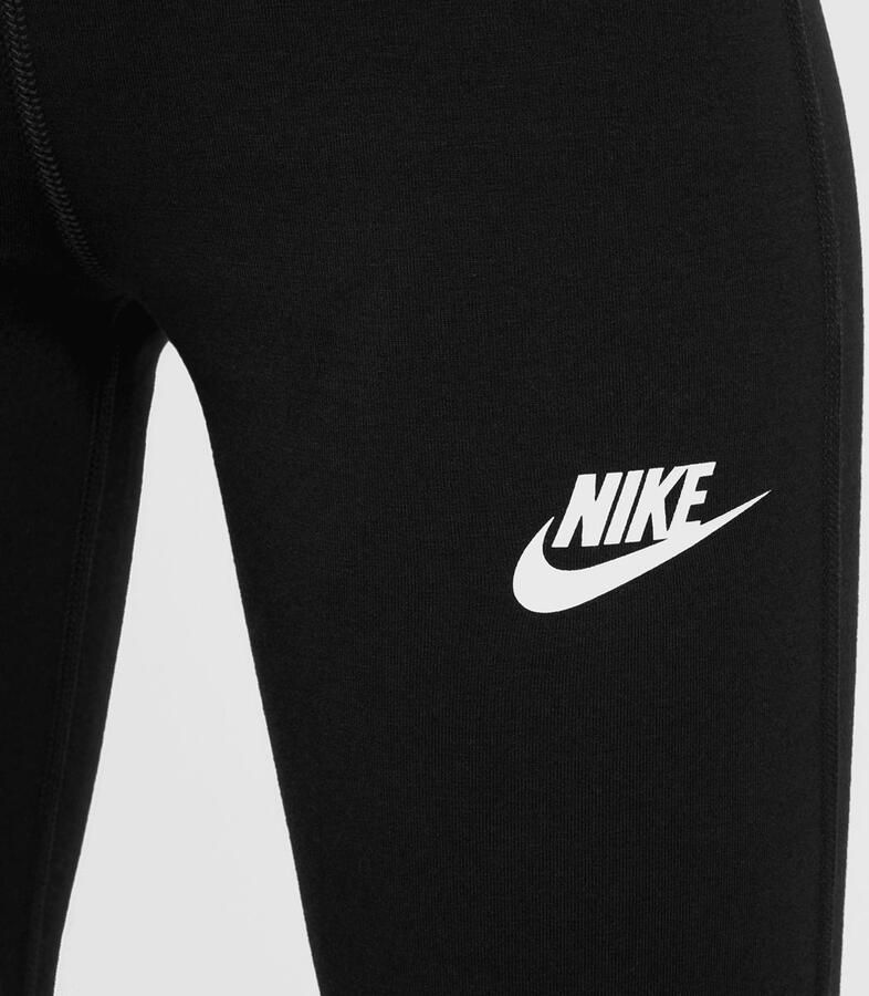 Nike Sportswear Classics High-Rise Flared Tight Sportshorts in zwart formaten: 170 - Foto 5