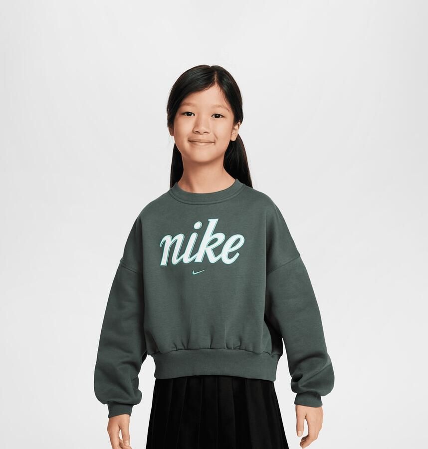Nike Sportswear Club Fleece Boxy Crew Graphics Star Hoodies & Sweaters in groen formaten: 170 - Foto 3