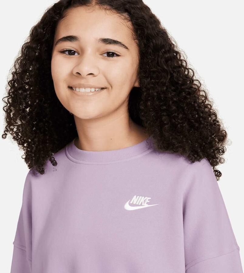 Nike Sportswear Club Fleece Boxy Crew Low Brand Read Unisex Hoodies & Sweaters roze Kleding
