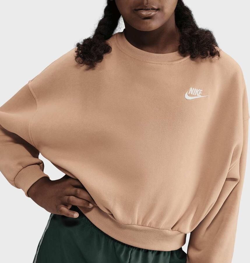 Nike Sportswear Club Fleece Boxy Crew-Neck Sweatshirt Unisex Hoodies & Sweaters beige Kleding