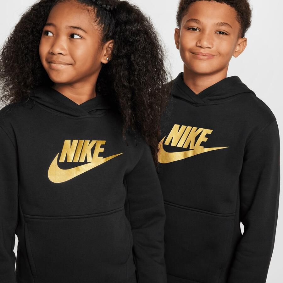 Nike Sportswear Club Fleece Hoodie Hoodies & Sweaters in zwart formaten: 147