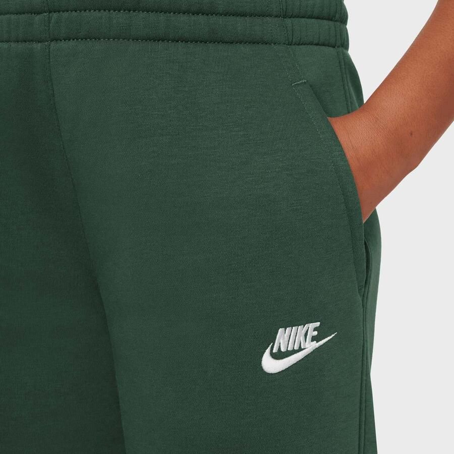 Nike Club Fleece Joggers Unisex Trainingsbroeken groen Kleding