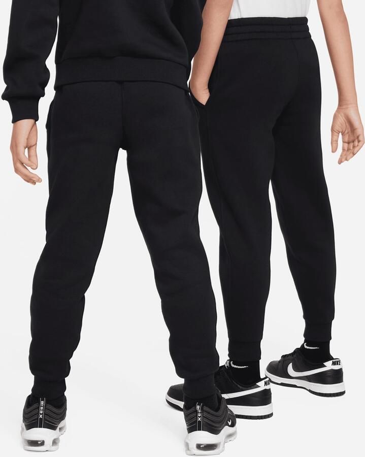 Nike Sportswear Club Fleece Jogger Trainingsbroeken Kids black white maat: 158 beschikbare maaten:137 158 170 - Foto 2