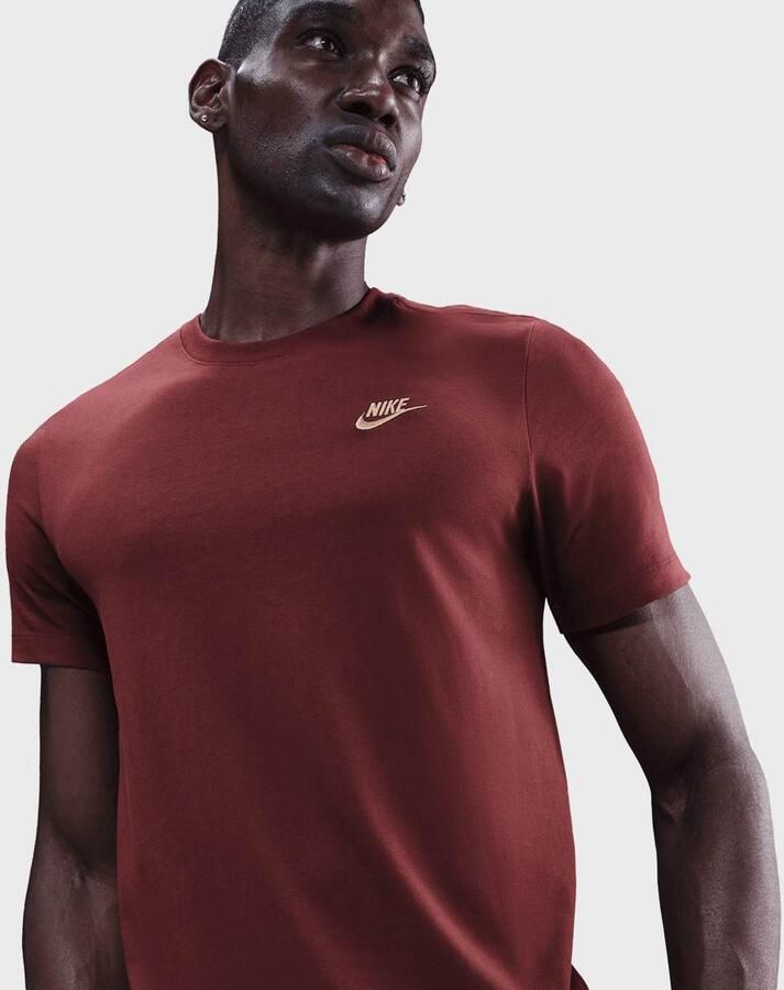 Nike Sportswear Club T-Shirt Men T-Shirts & Polo's rood Maat XL Kleding