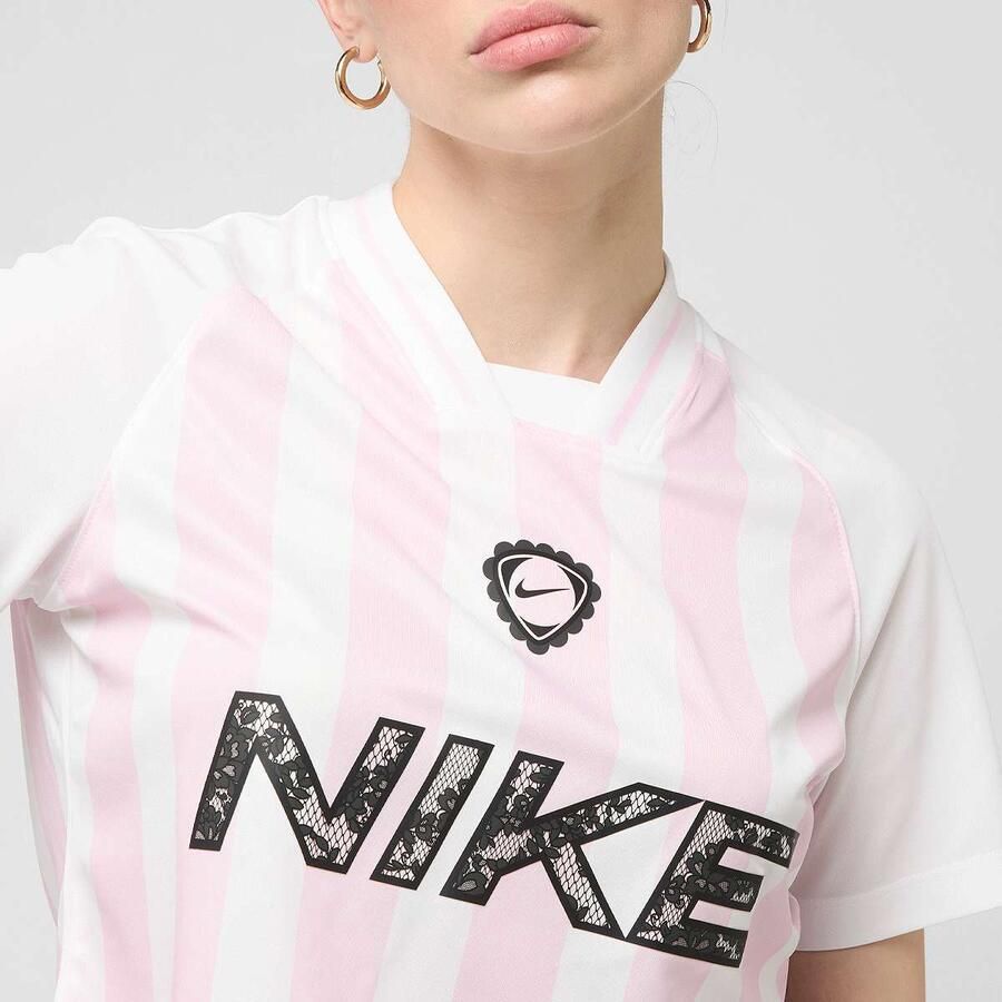 Nike Sportswear Shortsleeve Crop Football Trend Top Women Trainingspakken wit Maat XS Kleding - Foto 2